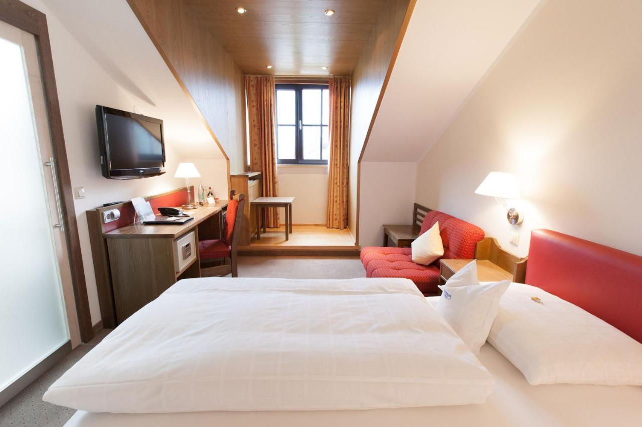 Hotel Hachinger Hof Oberhaching Eksteriør bilde