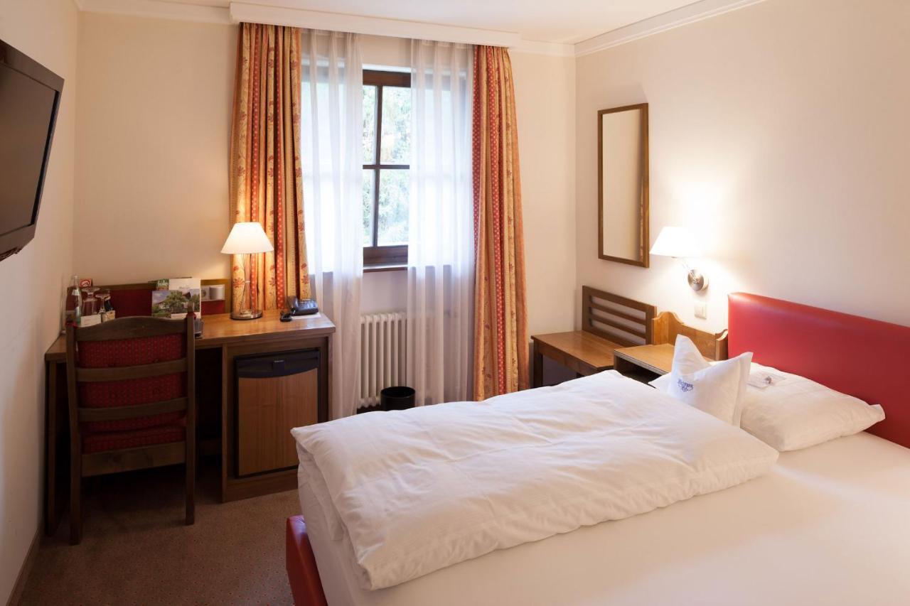 Hotel Hachinger Hof Oberhaching Eksteriør bilde
